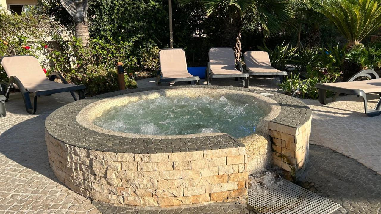 Ocean Village Luxury 2 Bed 2 Bath Apartment - Amazing Views - Pools And Jacuzzis Gibraltar Buitenkant foto