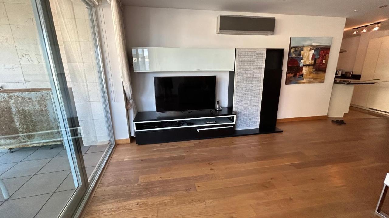 Ocean Village Luxury 2 Bed 2 Bath Apartment - Amazing Views - Pools And Jacuzzis Gibraltar Buitenkant foto