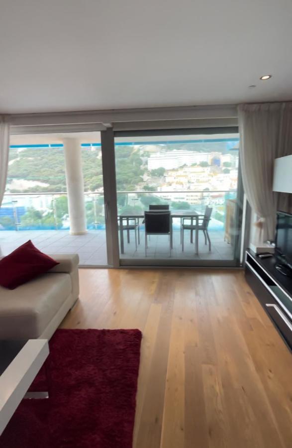 Ocean Village Luxury 2 Bed 2 Bath Apartment - Amazing Views - Pools And Jacuzzis Gibraltar Buitenkant foto