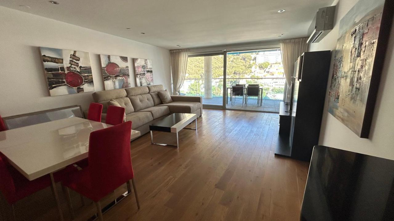 Ocean Village Luxury 2 Bed 2 Bath Apartment - Amazing Views - Pools And Jacuzzis Gibraltar Buitenkant foto